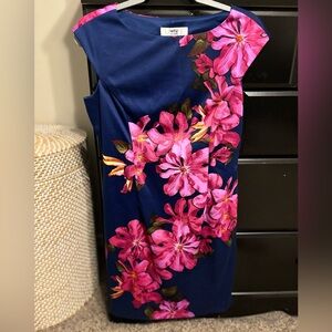 Cap sleeve floral dress
